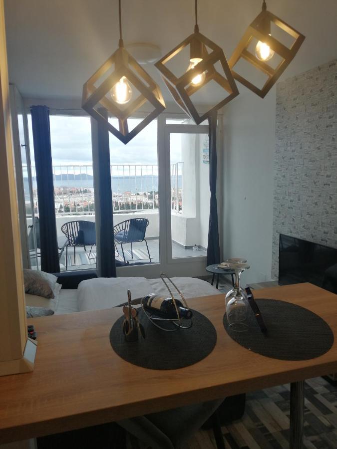 Studio Apartment Lanterna Zadar Ngoại thất bức ảnh