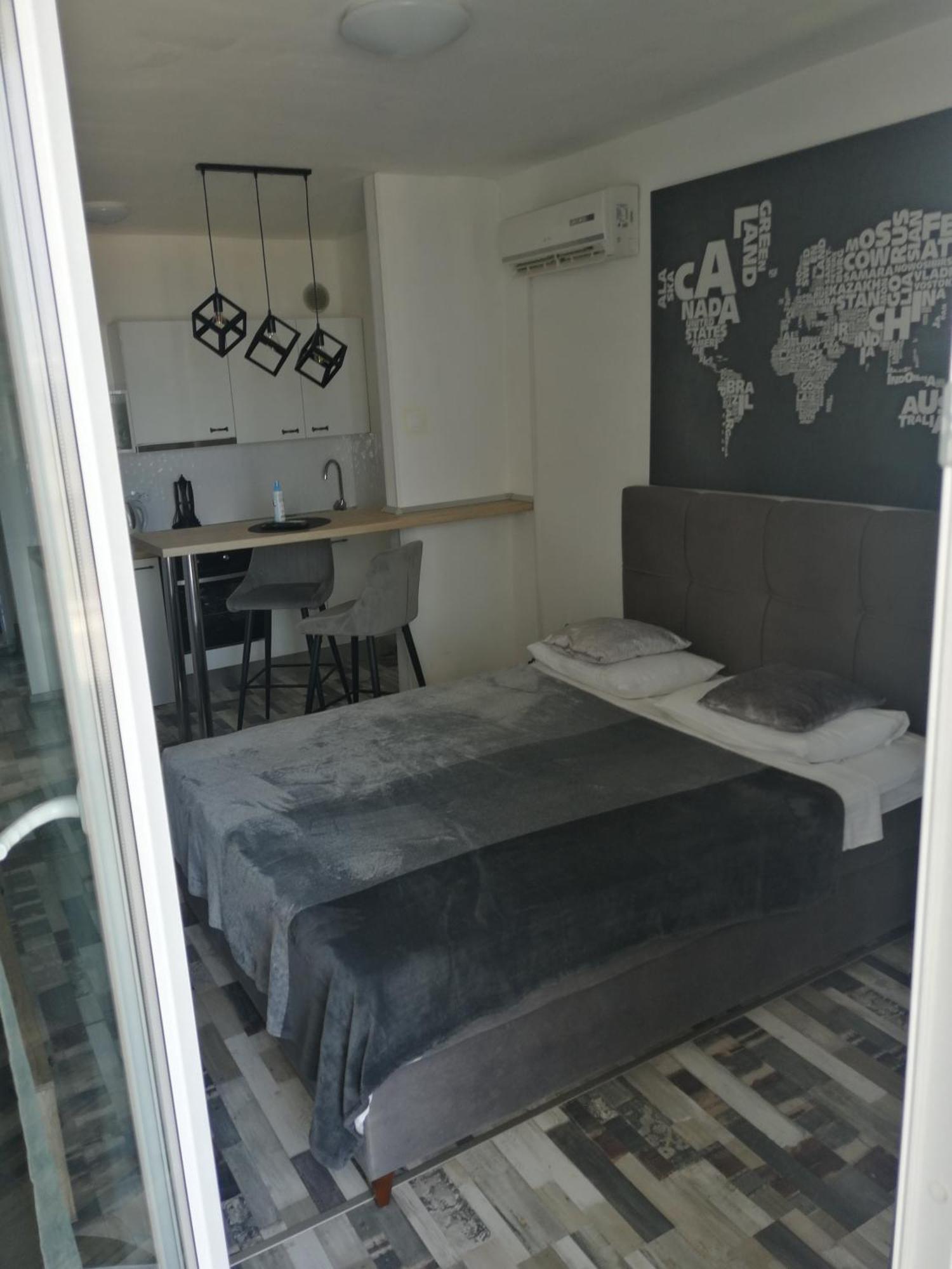 Studio Apartment Lanterna Zadar Phòng bức ảnh